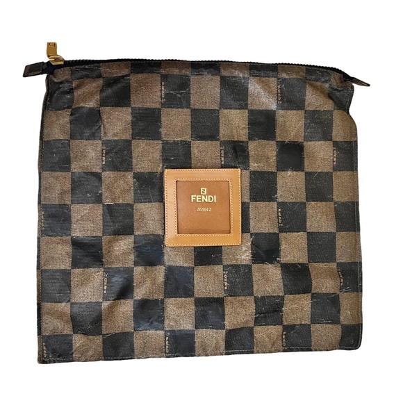 Fendi clutch - Picture 4 of 12